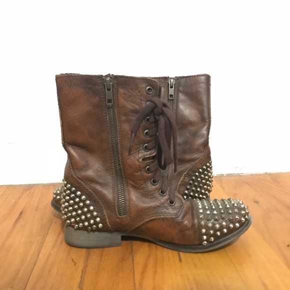 Steve Madden Combat Boots - Picture 1 of 4